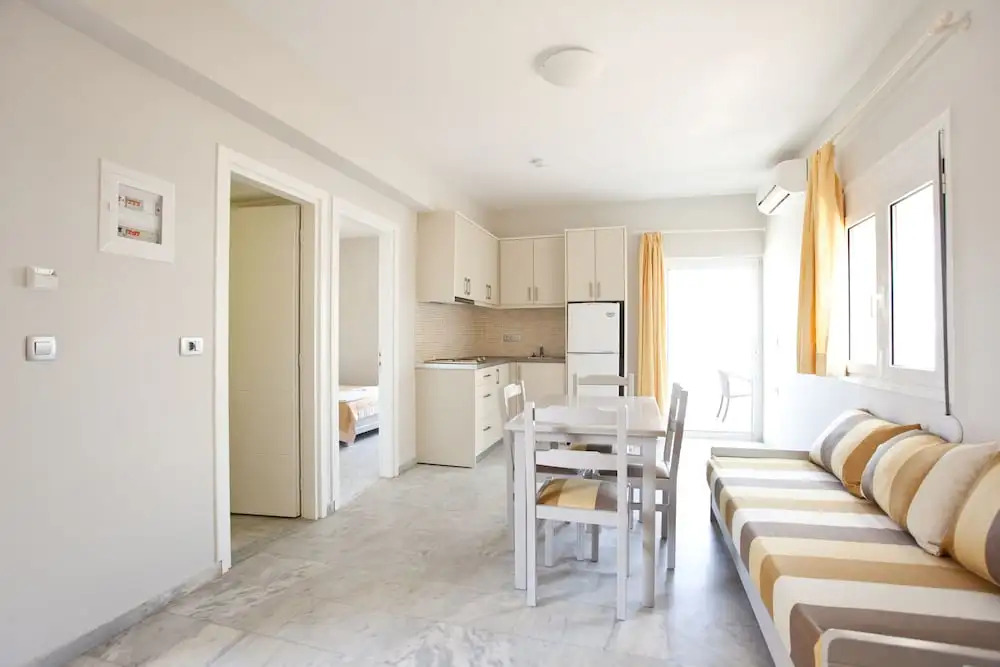 Phaedra Hotel
