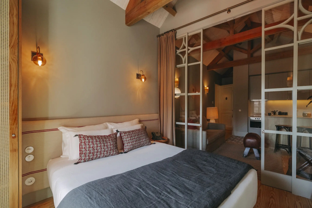 Torel 1884 Suites & Apartments