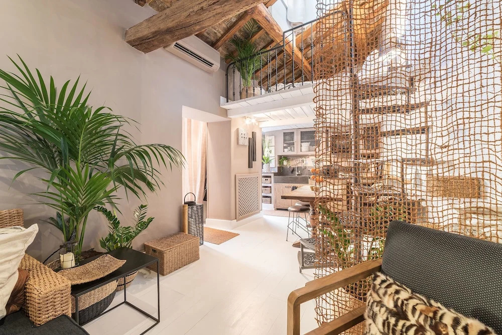 Charming Navona - The Loft