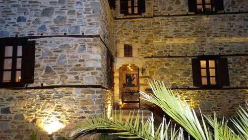 Iliopetra Suites