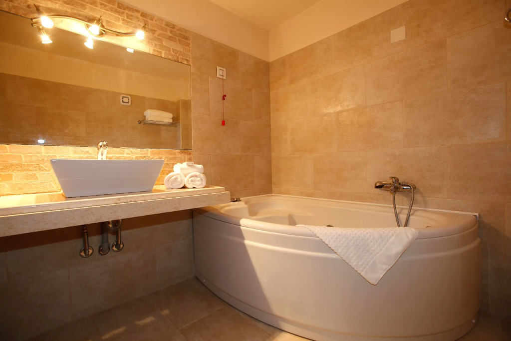 Hotel Athina