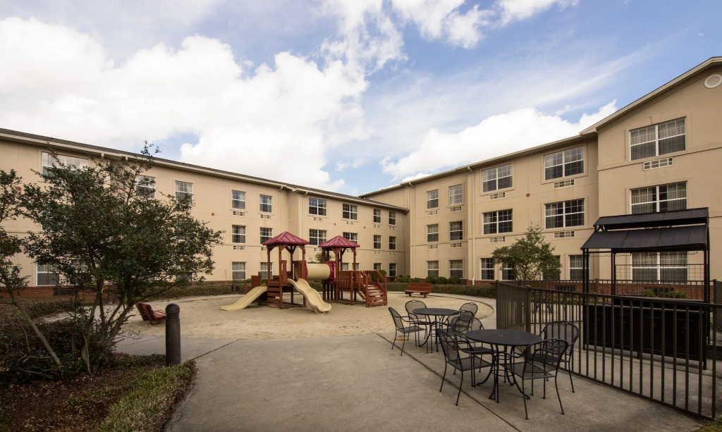 Landmark Inn Fort Liberty