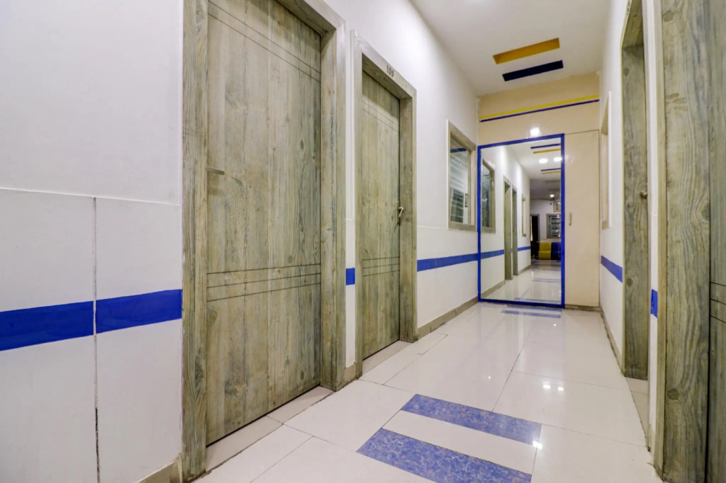 OYO 65871 Hotel New Naaz