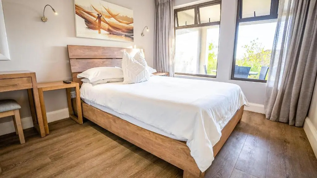 Modern self-catering apartment in a secure estate