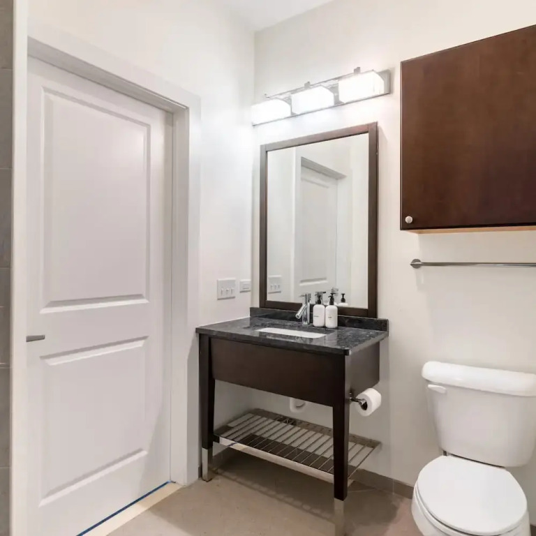 Kasa Modern 2 BD Free Parking Alexandria