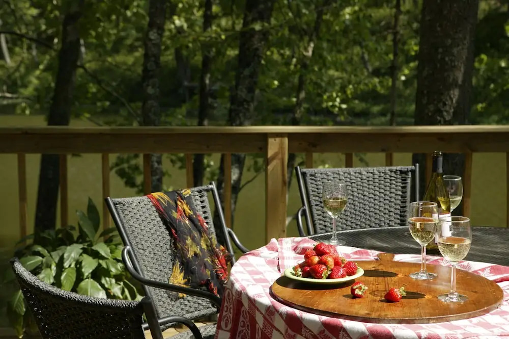 Lake Lucerne Resort & Ranch
