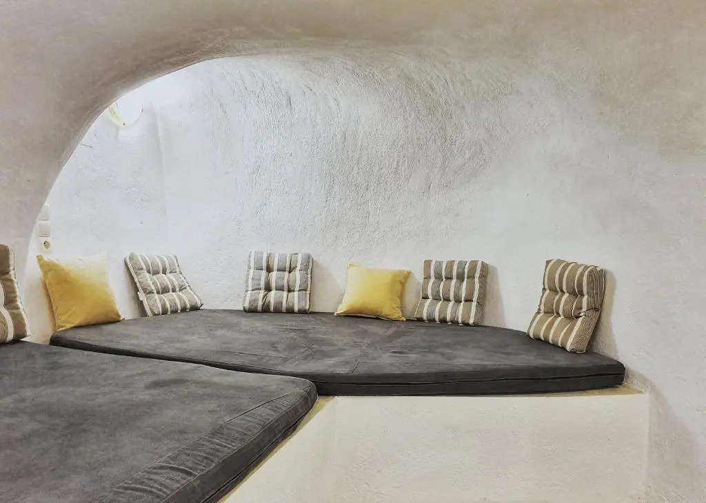 Navita Cave Houses