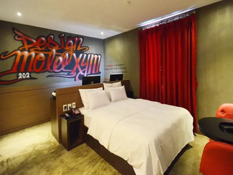 XYM Motel