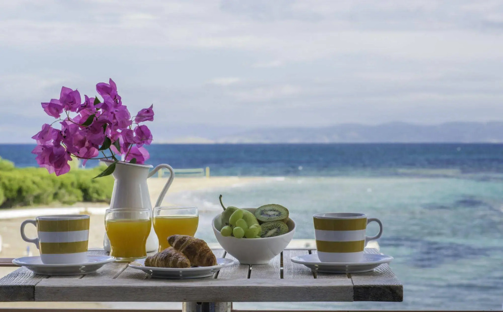 Oasis Beach Hotel