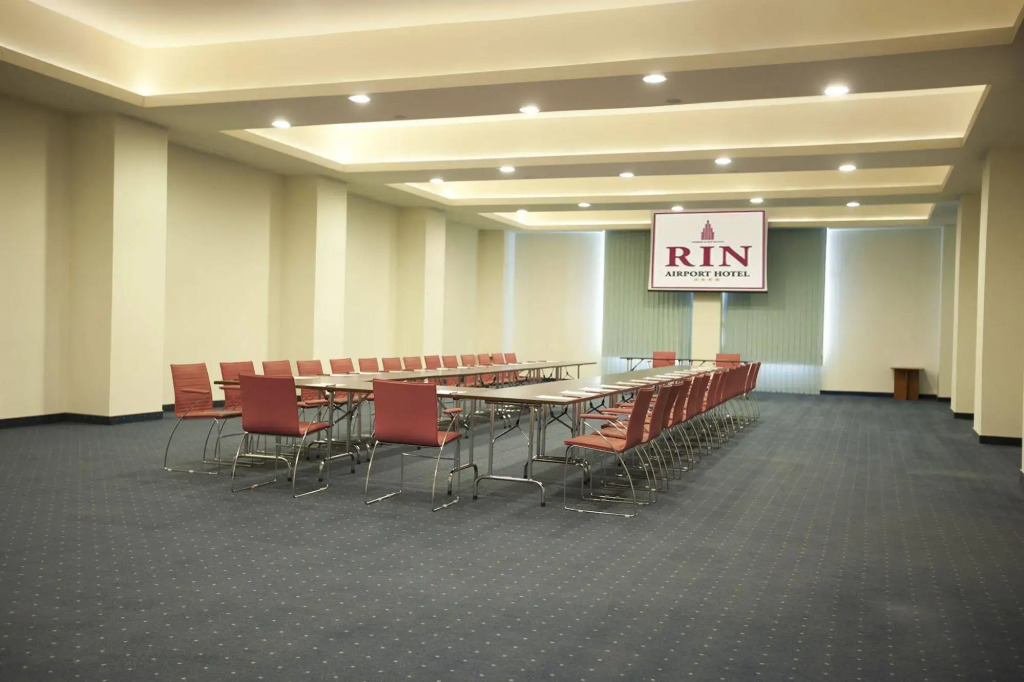 RIN Airport Hotel