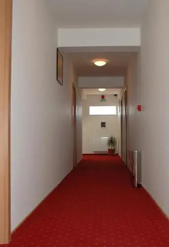 Hotel Iris