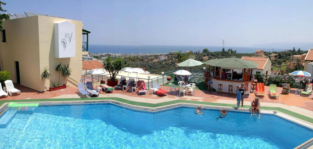 Piskopiano Village