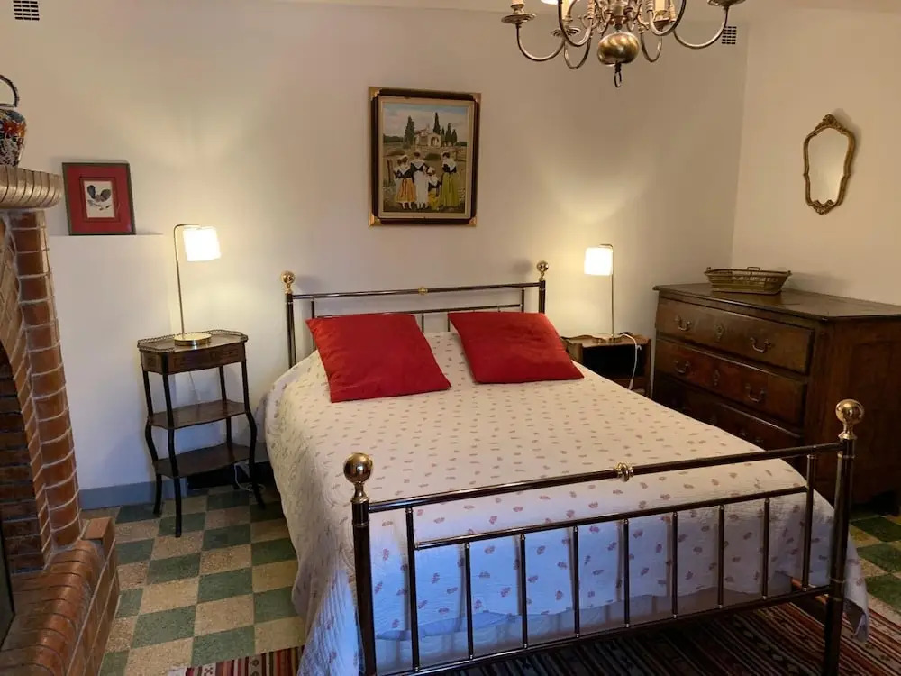 Appt 2 pieces dans Mas provençal