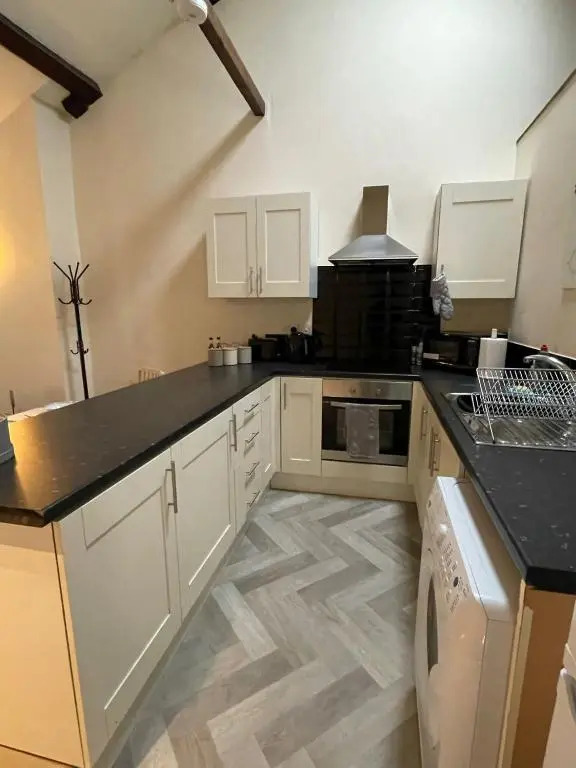 Flat 2 Chestergate