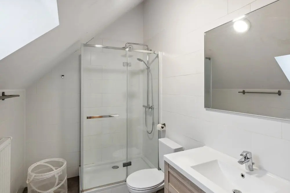 Apartment in Brussels, Degroux by Homenhancement SA