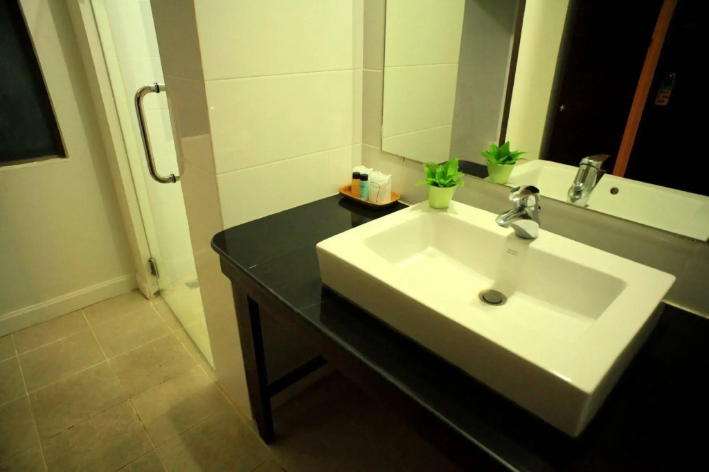 The Hive Hotel