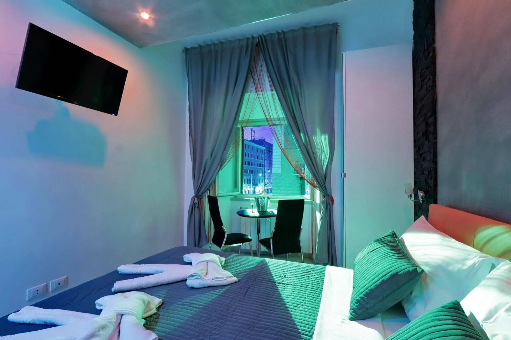 Suite Paradise Rome Guest Rooms