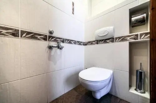 Queens Apartments