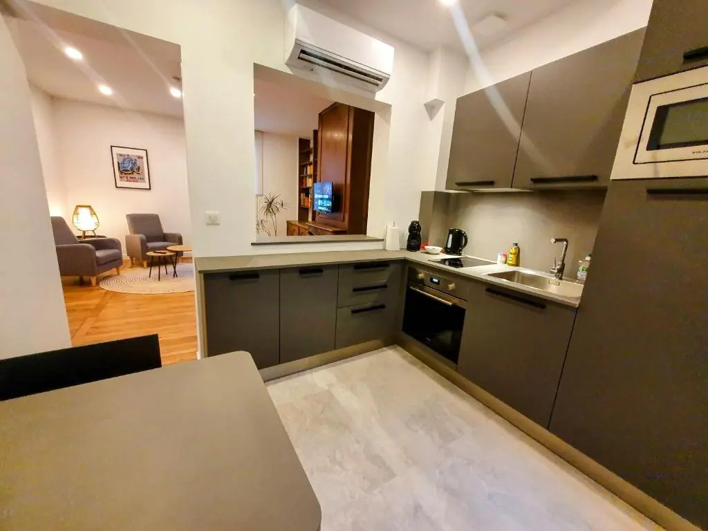 Appartement Premium dans une belle demeure - Hyper centre-ville de Reims