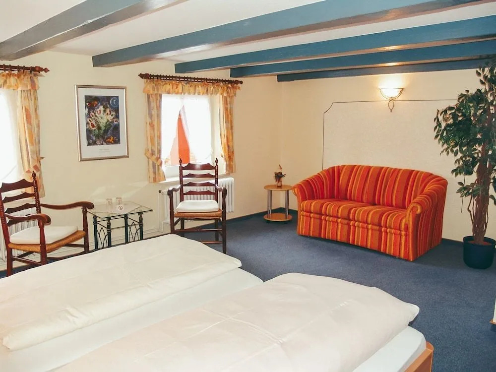 Hotel Schatthaus