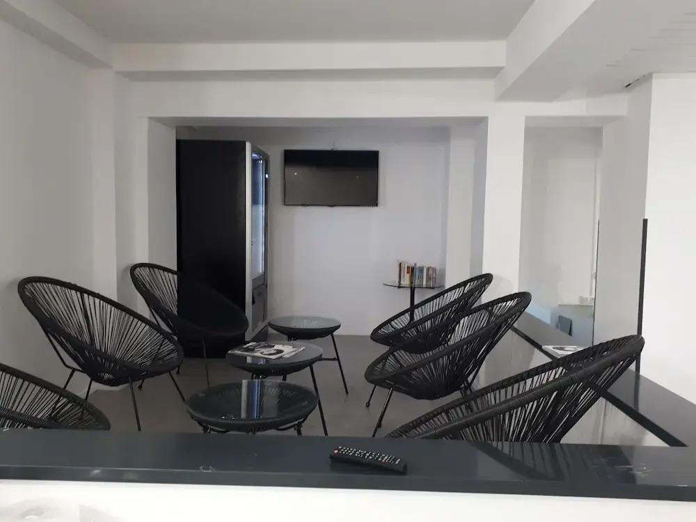 Le President Hotel