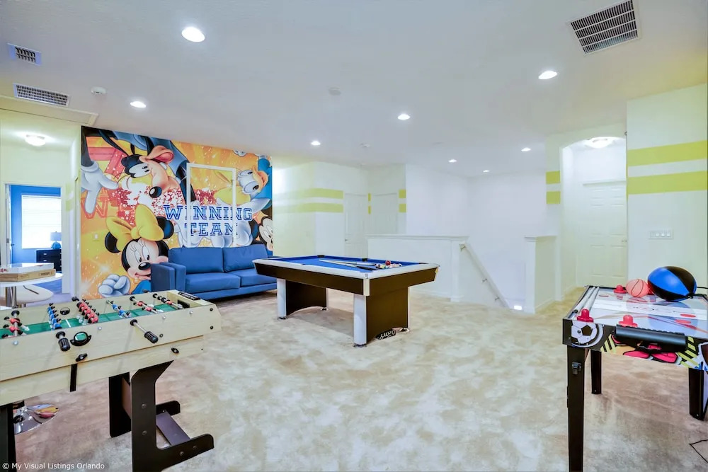Luxury 11 Bedroom Close to Disney