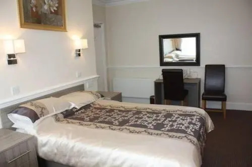 Gascony Hotel