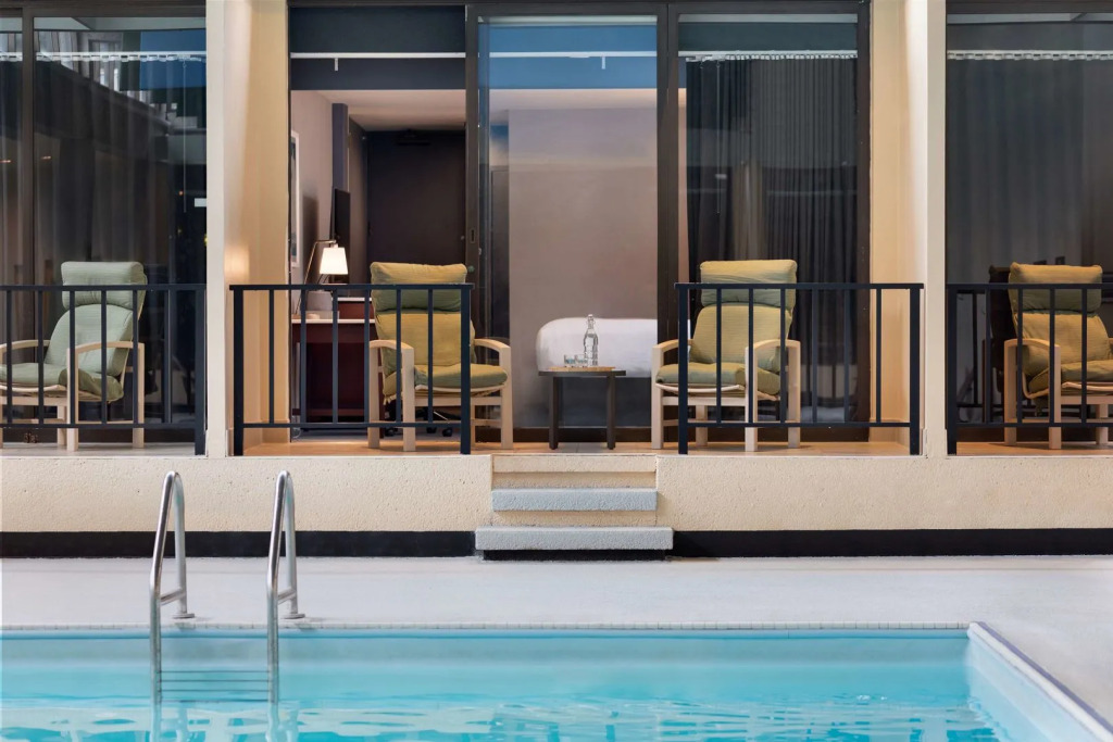 Hotel Champlain Burlington, Curio Collection by Hilton