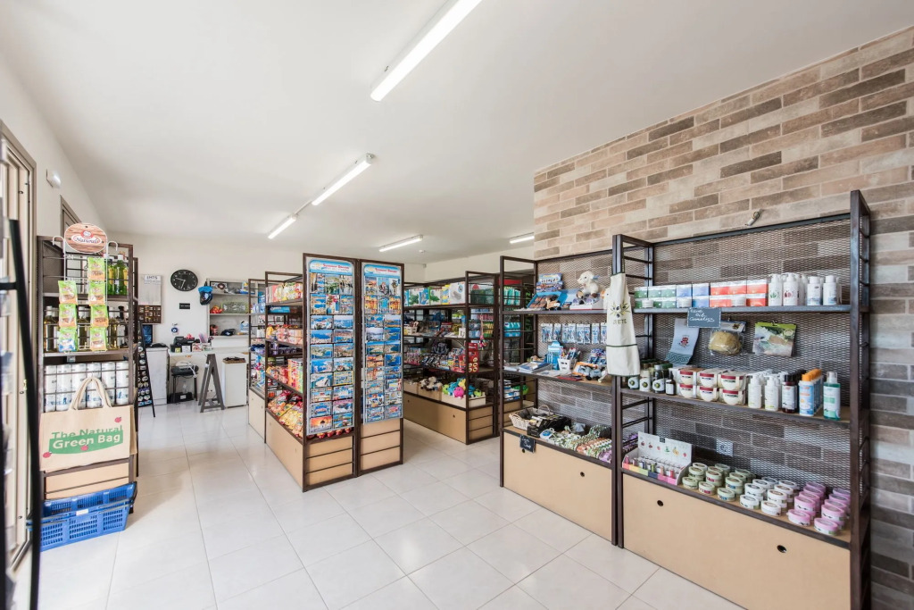 Eva Mare Hotel & Suites