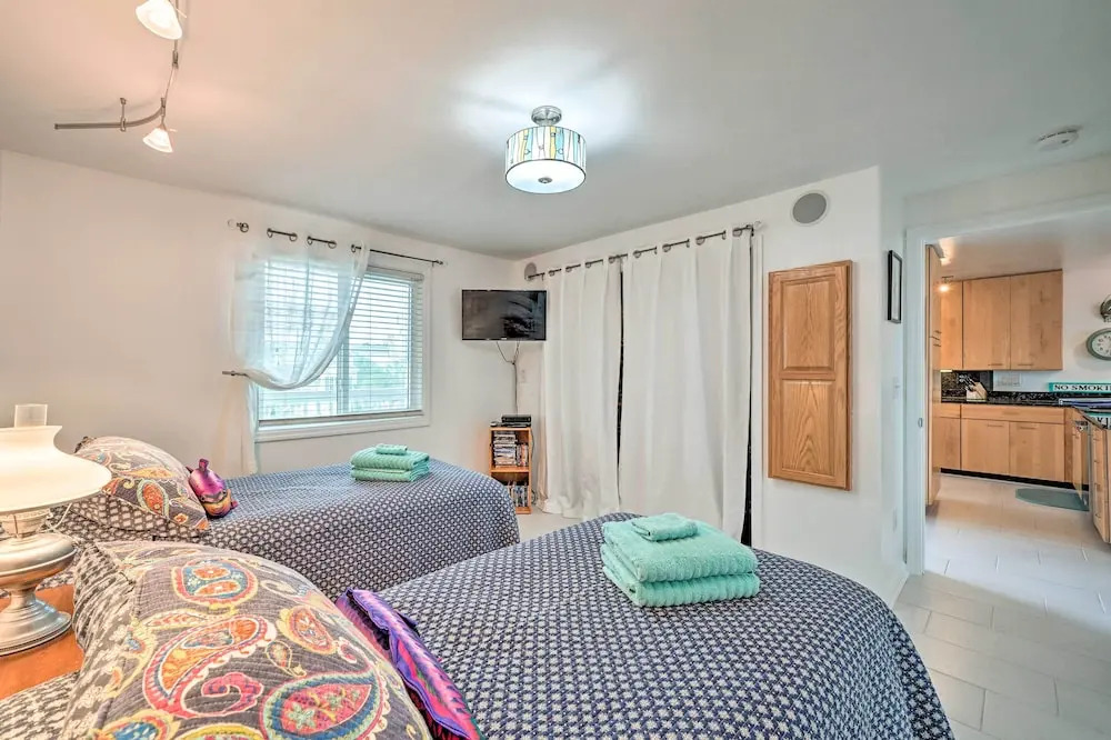 Ocean Dunes Kure Beach Condo w/ Balcony & Pool