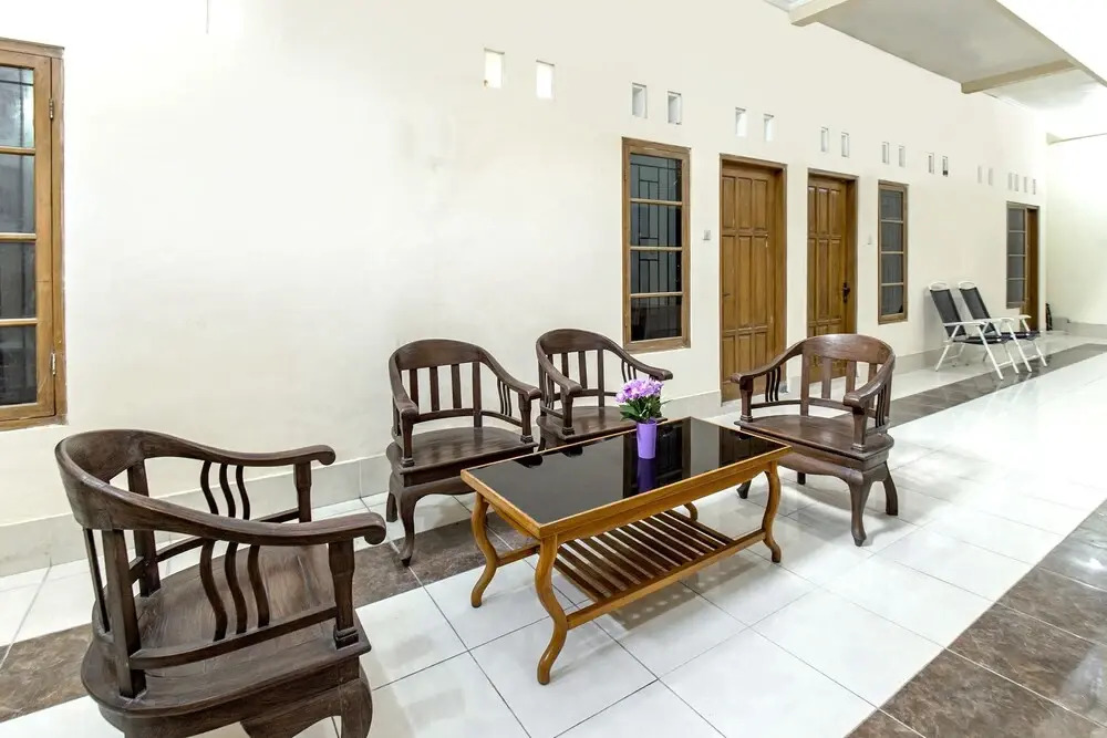 OYO 855 Wisma Arsanta