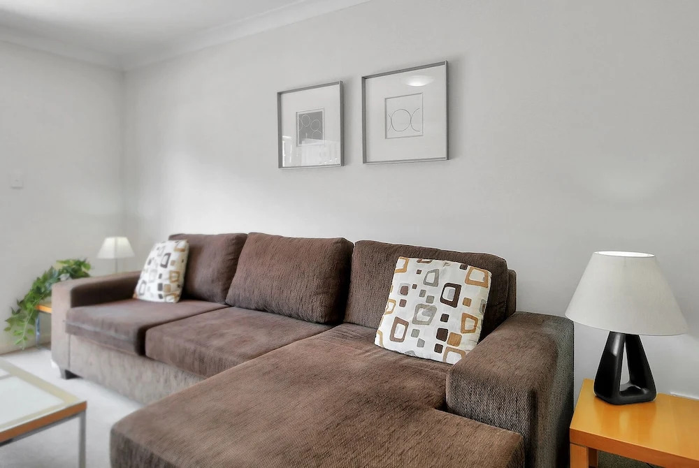 Airtrip Apartment on Russell St