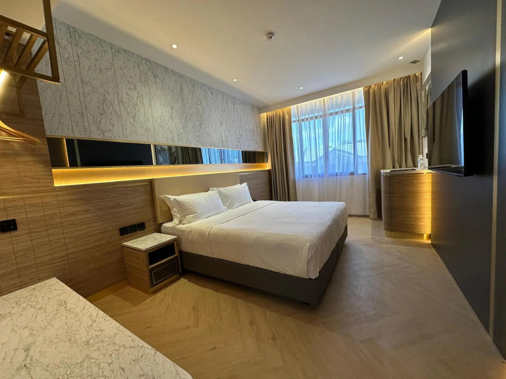 Grand City Hotel