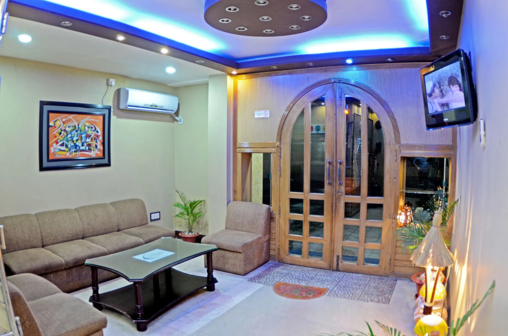 Grand Dhaka Hotel
