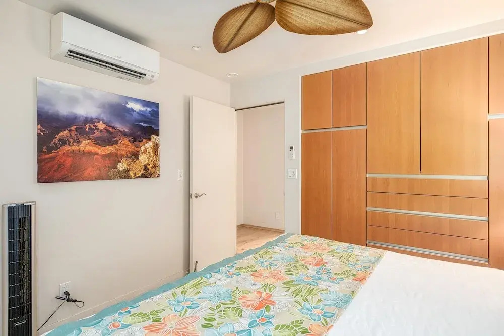 Hale Hui Kai 208 - Ocean View Luxury Condo on the Best Beach on Maui, Split AC!