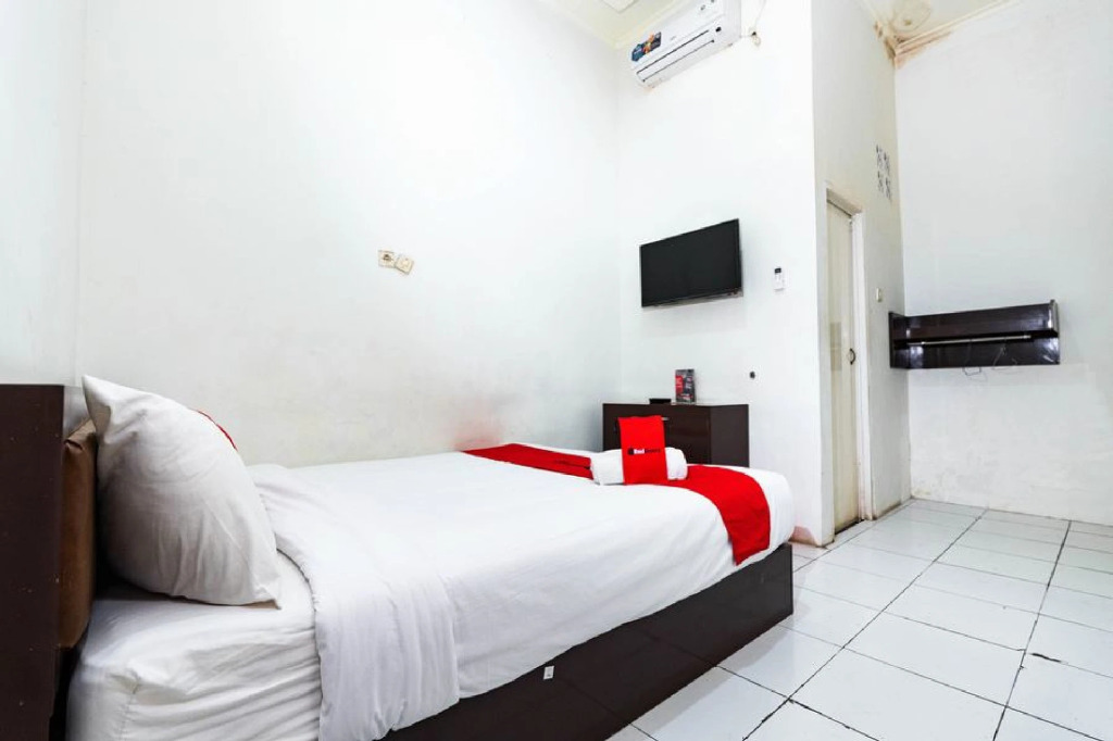 RedDoorz @ Hertasning Area 2