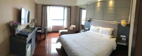 Phoenix Hotel