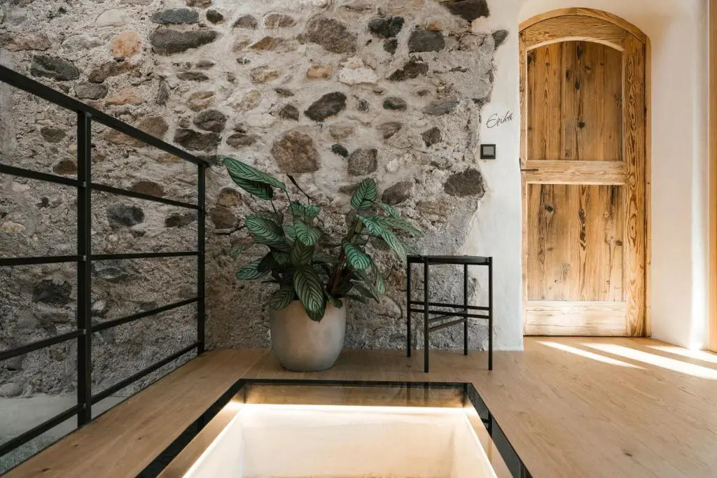St. Vigilius modern historic apartments
