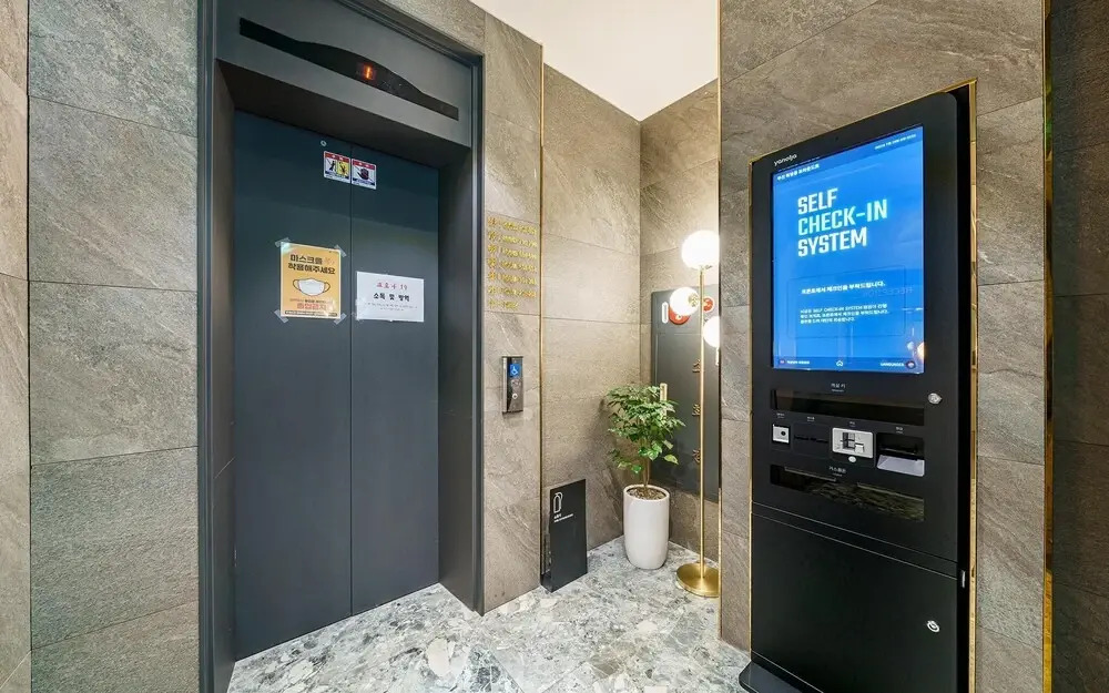 Browndot Hotel Hwamyeong