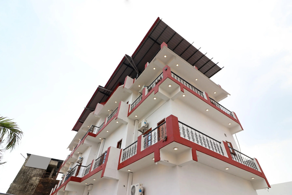 Fabhotel Green Comfort