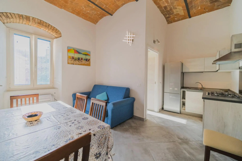 2 bed-room Brezza Marina apartment on the seafront of Marina di Campo-TRILO BREZZA MARINA