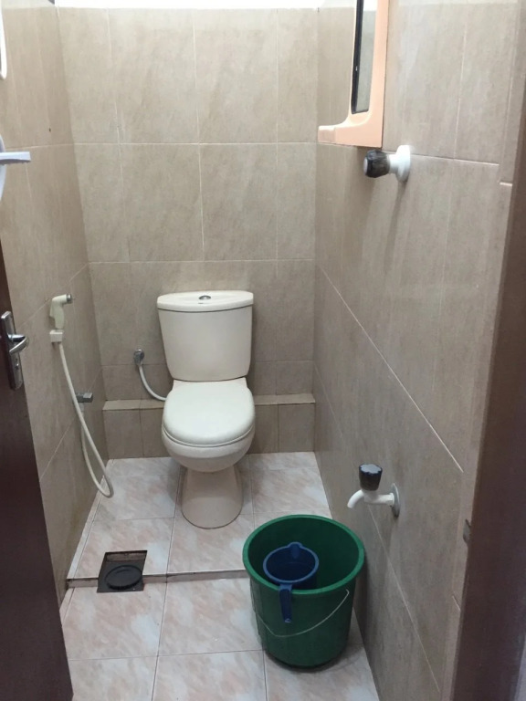 Yaarl Holiday Inn