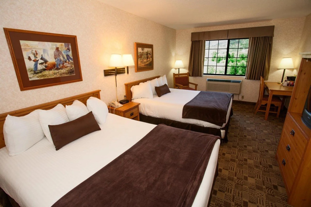 Steamboat Mountain Lodge
