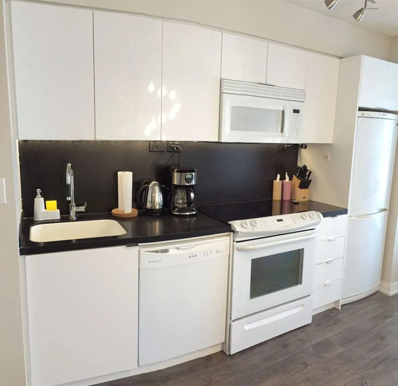 A&A Suites in the heart of Downtown Toronto