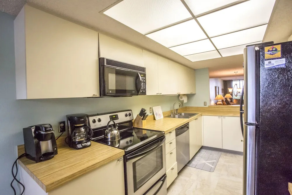 Gulf and Bay Club- E109 2 Bedrooms 2 Bathrooms Condo