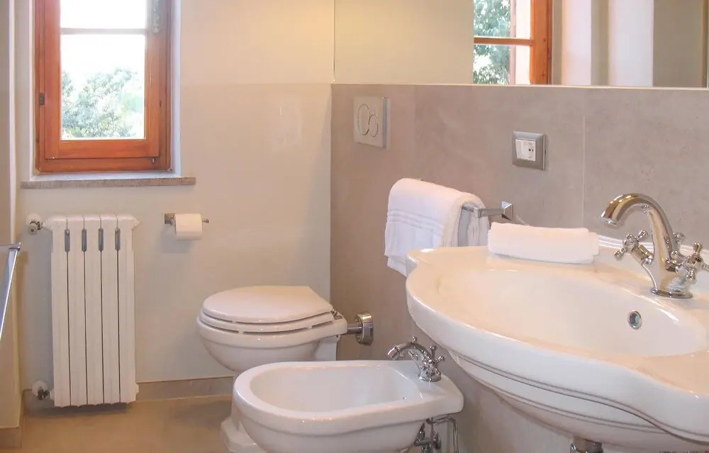 Awesome Home In Rosignano Marittimo Li