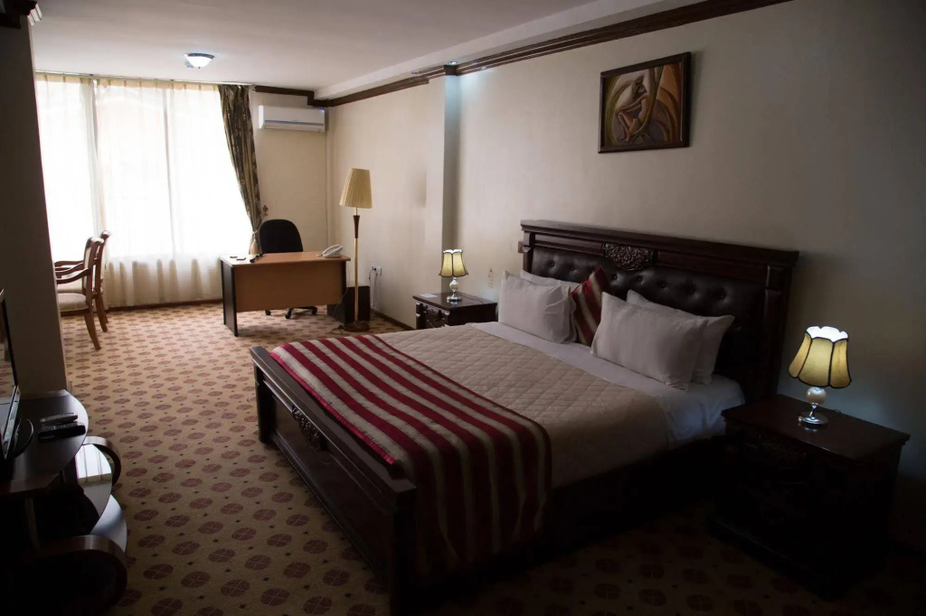 Hotel Karisimbi