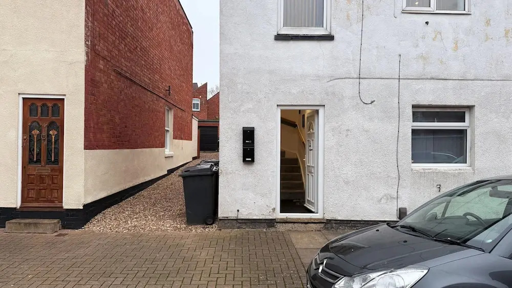 1 Bedroom Fully Furnished Apartment