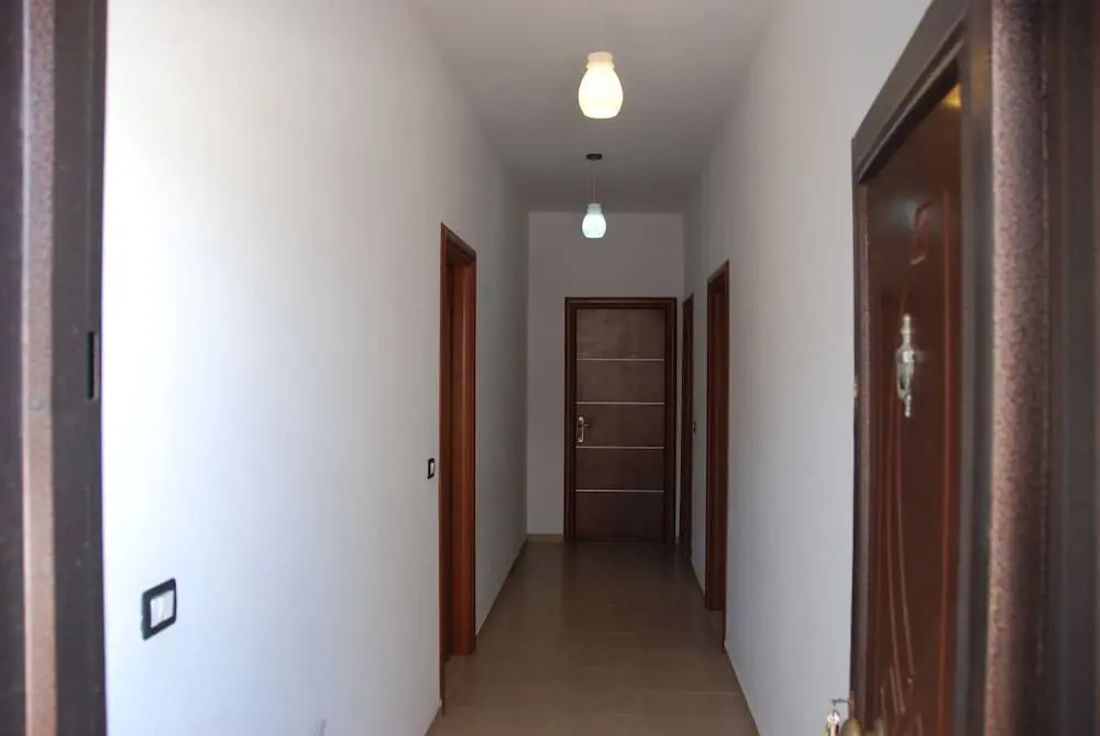 Leka Apartments