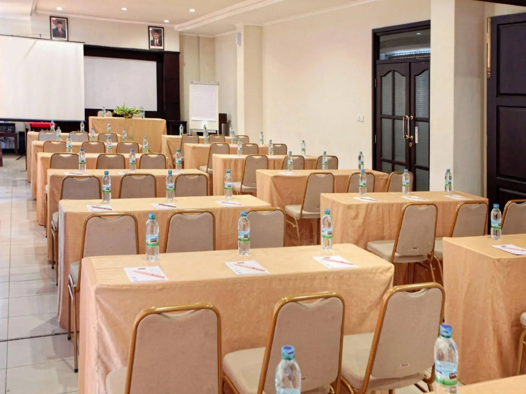 Grand Zuri Hotel Duri